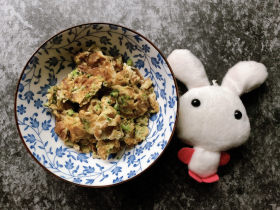 黄花菜炒鸡蛋