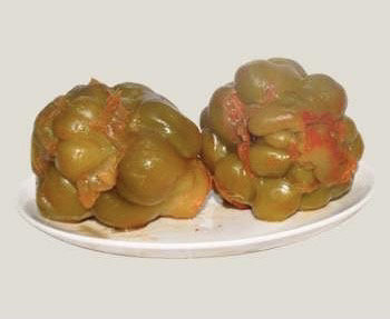榨菜肉末蒸豆腐,<a style='color:red;display:inline-block;' href='/shicai/ 722'>榨菜</a>,可以买这样的回家,切成丝或者丁都行。