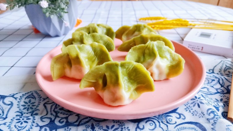 翡翠芹菜猪肉水饺,成品图!