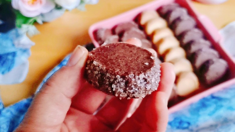 网红莎布蕾曲奇饼干(原味+巧克力口味),成品图1
