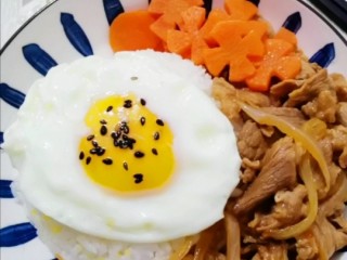 肥牛饭