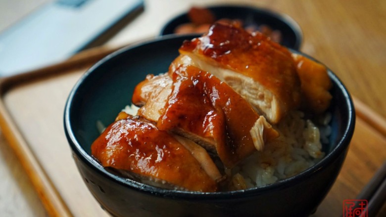 让你垂涎三尺的照烧鸡腿饭,10、 继续烧制全熟,搭配米饭一起就特别好吃了