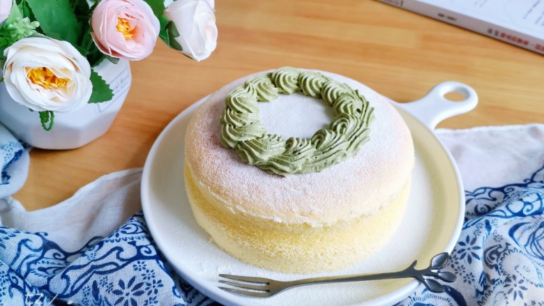 轻乳酪蛋糕🍰（抹茶奶油）