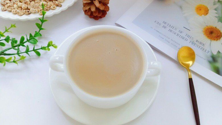 黑米馒头,健康好喝,配上一块黑米糕,早餐搞定!