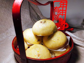 玉米面窝窝头