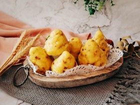 玉米面窝窝头