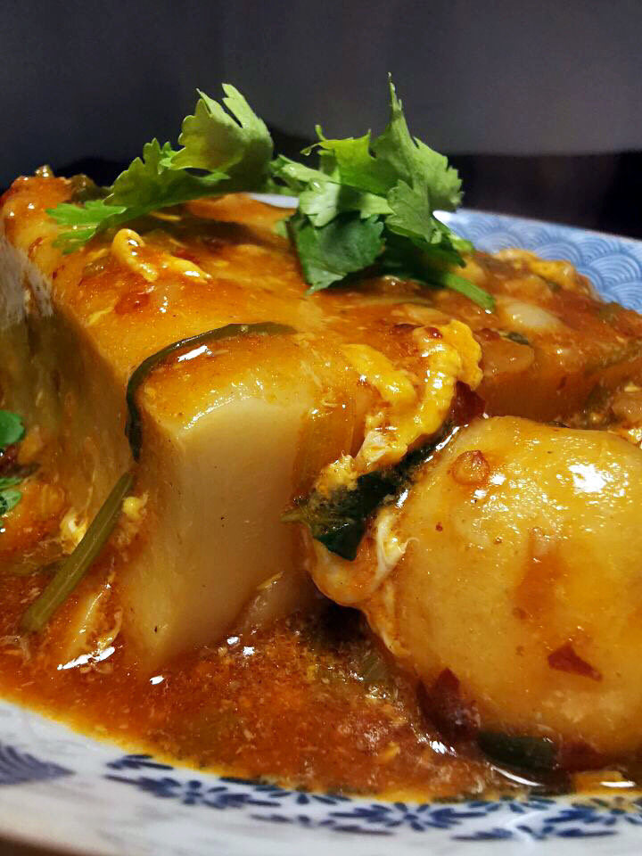 红烧米豆腐,滑滑嫩嫩,最想扑过去咬一口
