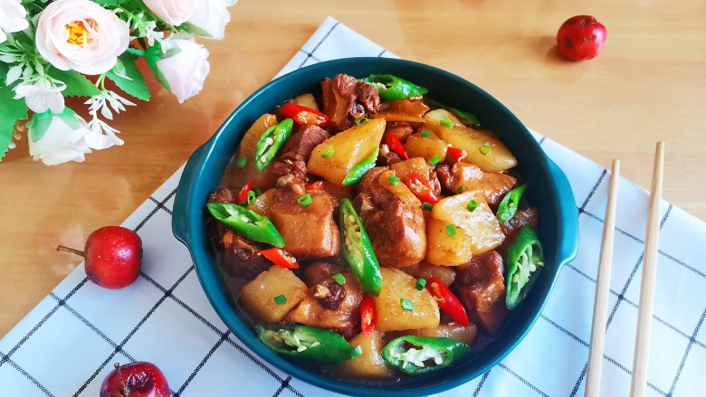 萝卜炖鸭肉,成品图!