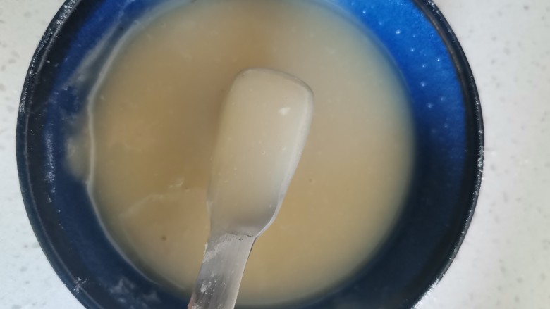 口袋饼,搅拌均匀油酥就调好了,放到一边备用