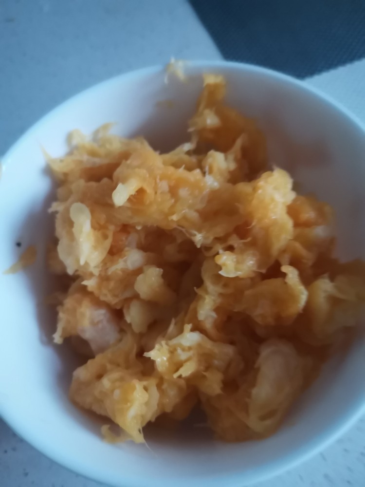 鲜榨橙汁,浪费的不多,榨的很干