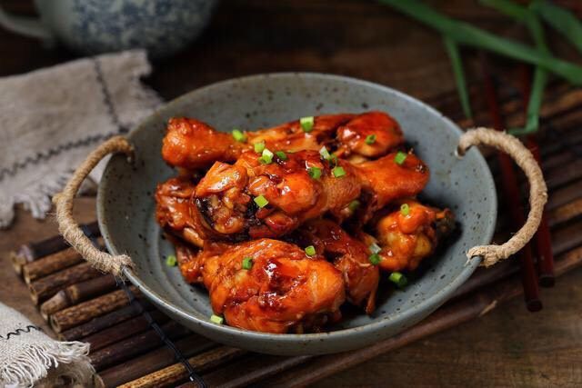 电饭锅焖鸡腿