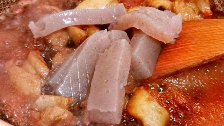 不走寻常路的红烧肉,加入魔芋