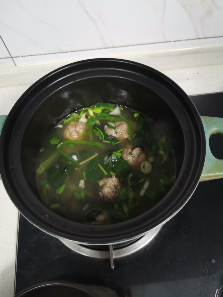 砂锅丸子,关火