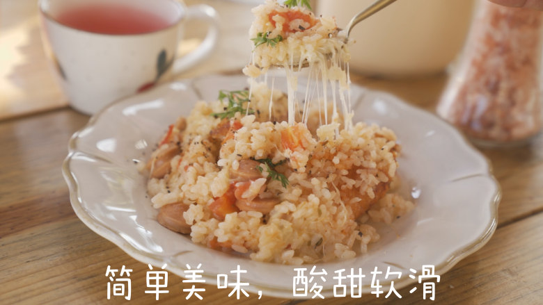 孩子一口气一大碗的香肠番茄炖饭, 简单美味,酸甜软滑。