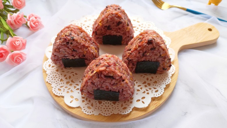 紫米饭团,准备开吃啦!