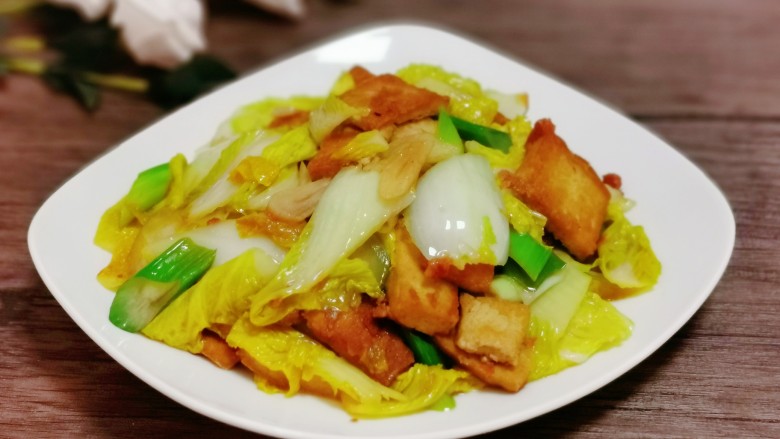 白菜炒豆腐,成品图