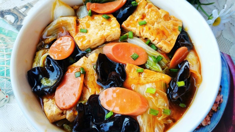 白菜炒豆腐,开吃!