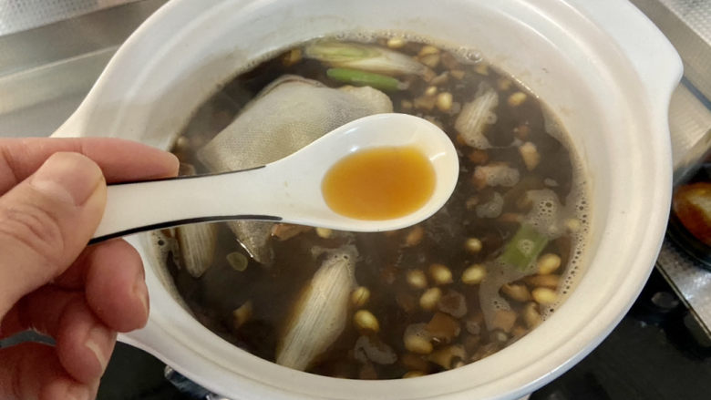 酱黄豆,一茶匙太太乐鸡汁