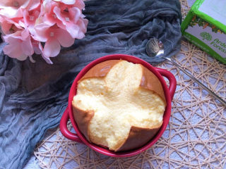 无油版舒芙蕾松饼