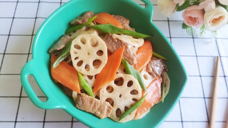 莲藕炒肉片,成品图!