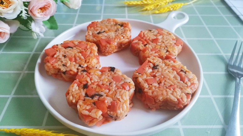 午餐肉饭团,成品图!