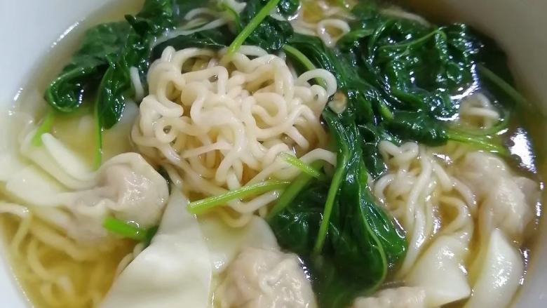 白花菜云吞面,成品图
