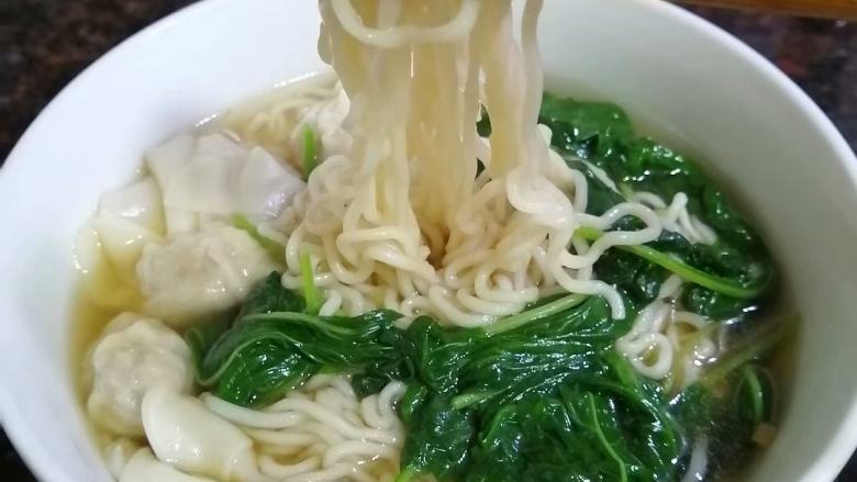 白花菜云吞面,成品图