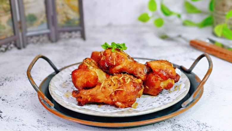 蜜汁烤鸡腿,香喷喷的鸡腿出炉啦!