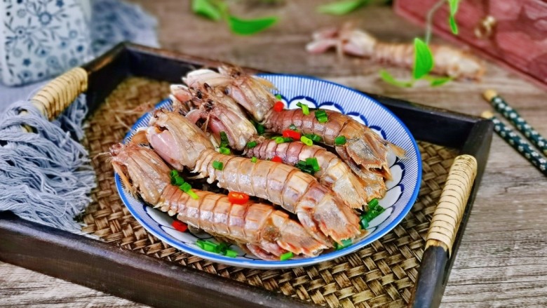 爆炒皮皮虾,做法简单,鲜美无比,年夜饭安排上。
