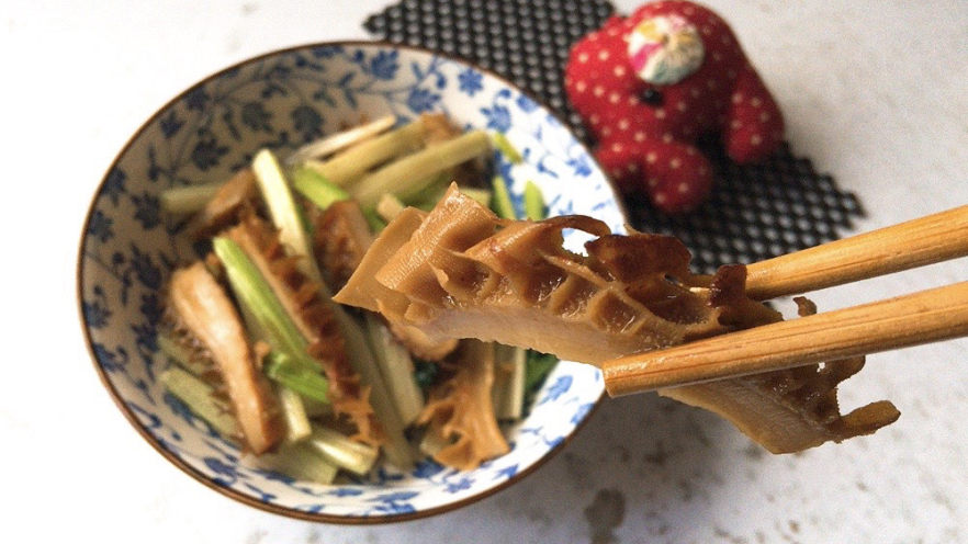 芹菜炒牛肚