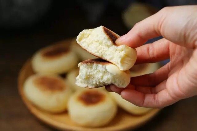 山药小饼,口感比面包还好，就算当作零食也很赞呢！