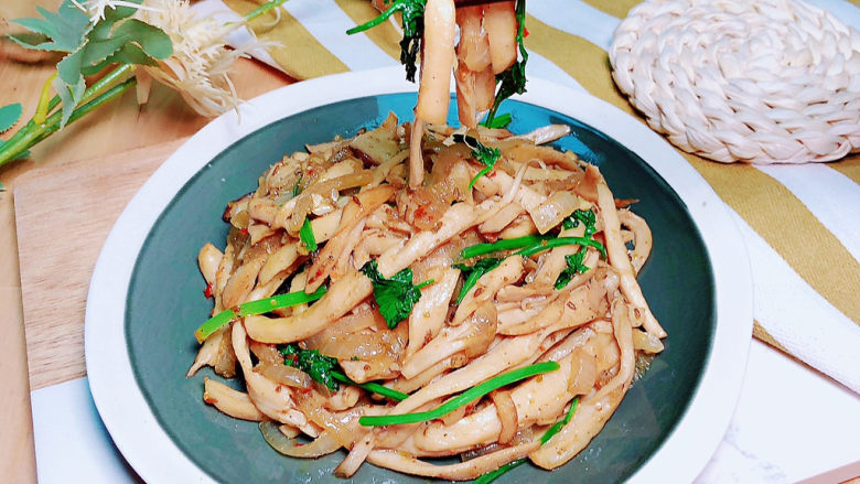 孜然杏鲍菇,好吃到没朋友!