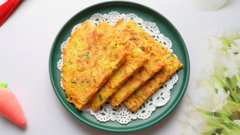 胡萝卜鸡蛋饼,准备开吃啦!