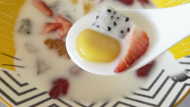 水果汤圆,先吃一口再说