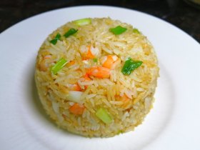 虾仁炒饭