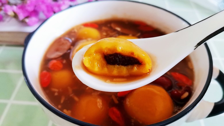 南瓜汤圆,软糯香甜,甜而不腻