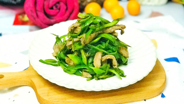 尖椒肉丝,口味鲜辣,超级下饭