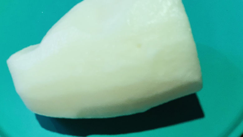 清炒白萝卜,<a style='color:red;display:inline-block;' href='/shicai/ 26'>白萝卜</a>洗净,去皮