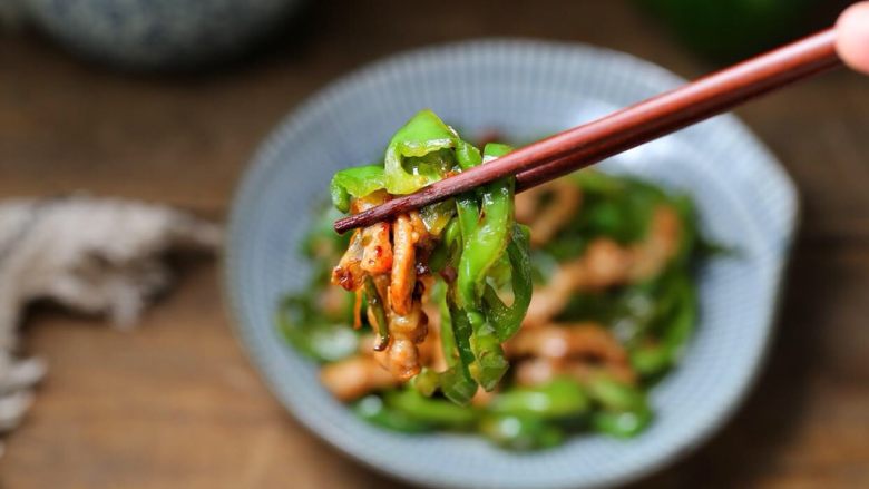 尖椒肉丝,米饭一定要备足哦!