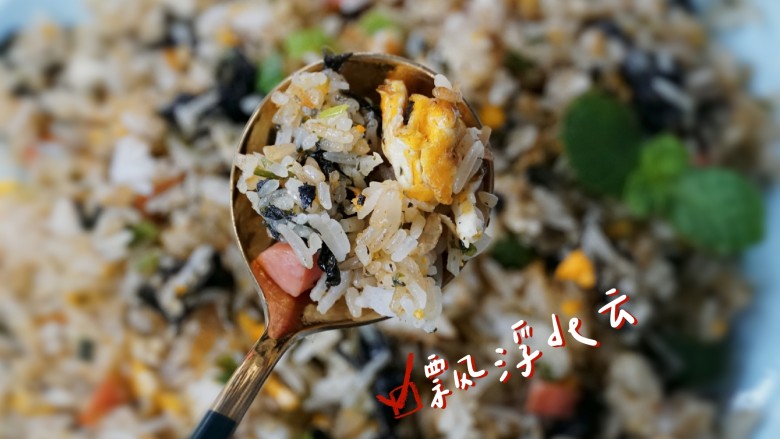 紫菜炒饭,太香了!,好香,娃一口气吃了两大碗( '▿ ' )