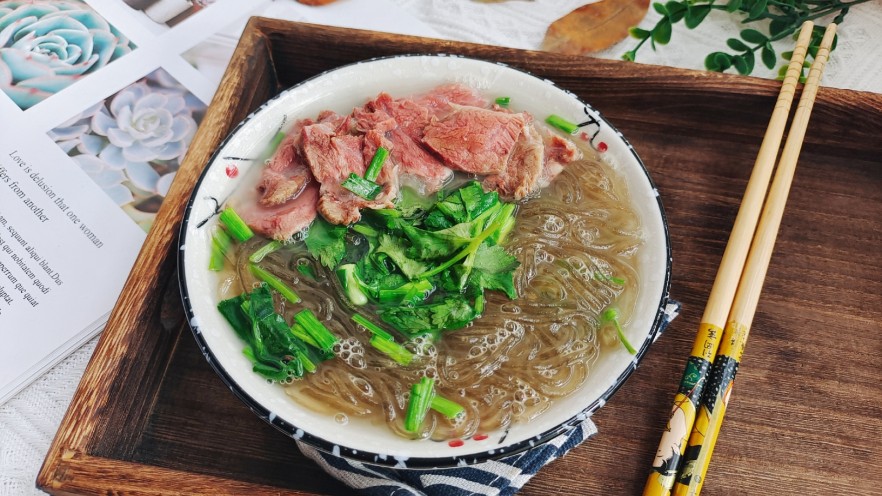 牛肉粉丝汤