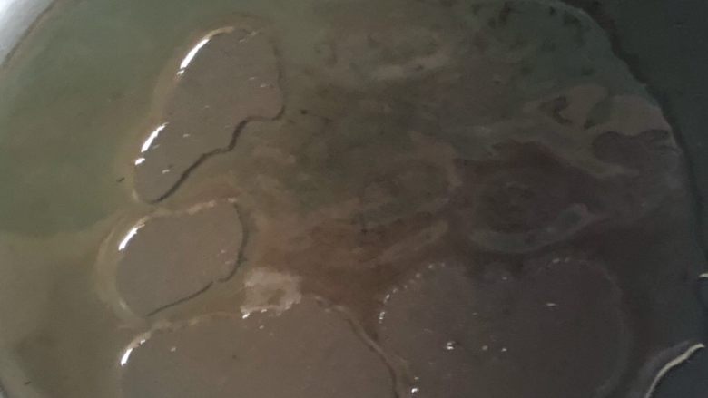 茄汁带鱼,另起锅烧油