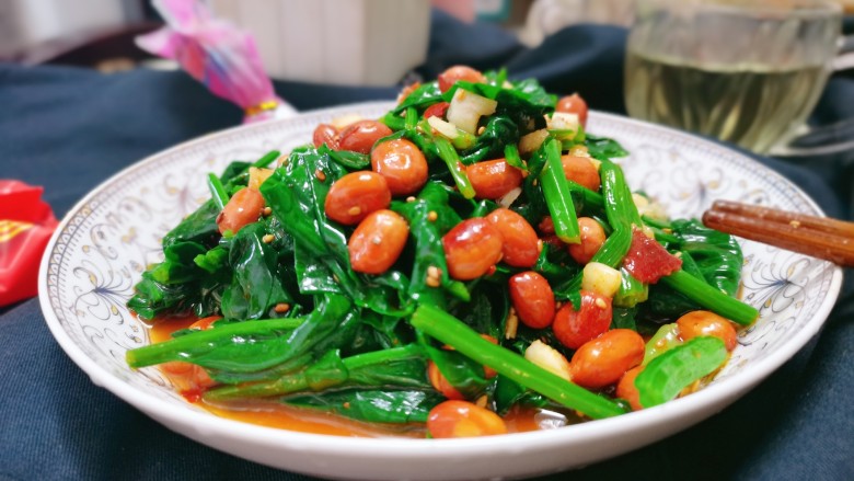 菠菜花生米