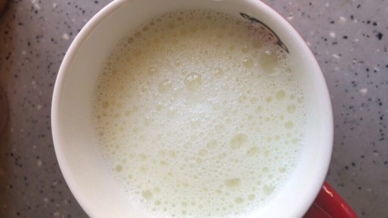 红豆面包,凉水就能冲开,冲220ml