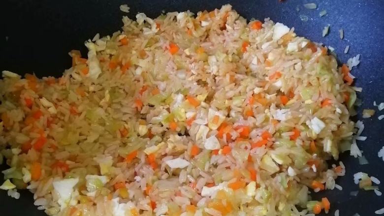 家常炒冷饭,炒匀便可