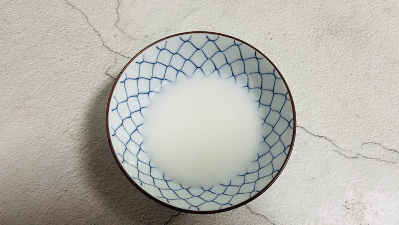 红枣莲藕汤,淀粉水