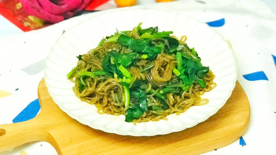 韭菜炒粉丝