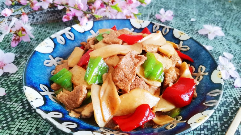 杏鲍菇炒肉片,成品2