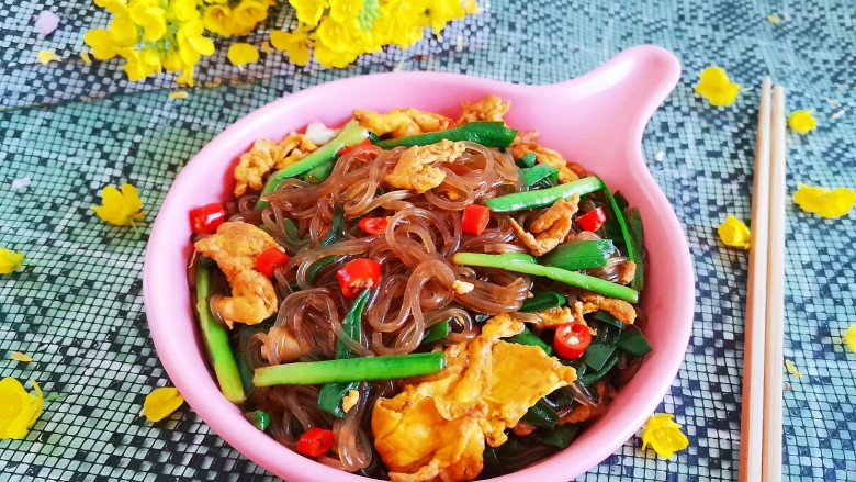 韭菜炒粉丝,成品图!