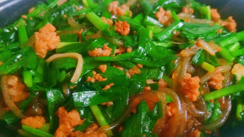 韭菜炒粉丝,成品图